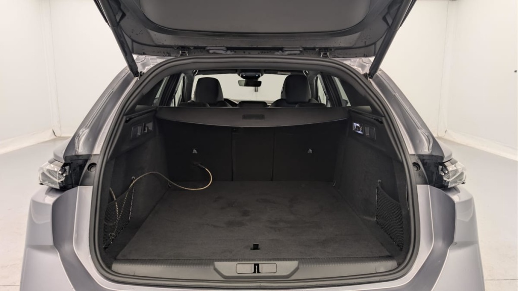 PEUGEOT 308 SW PHEV 225 e-EAT8 GT - ref: 1-365371 - Photo 11