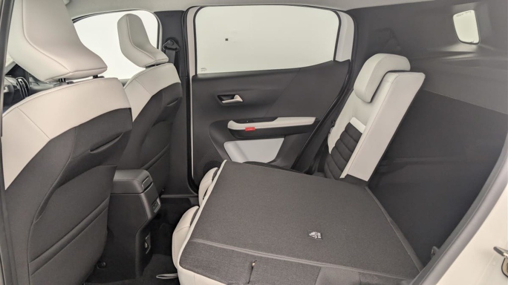 CITROEN C3 Aircross Hybride 145 e-DCS6 Max - ref: 1-365511 - Photo 12