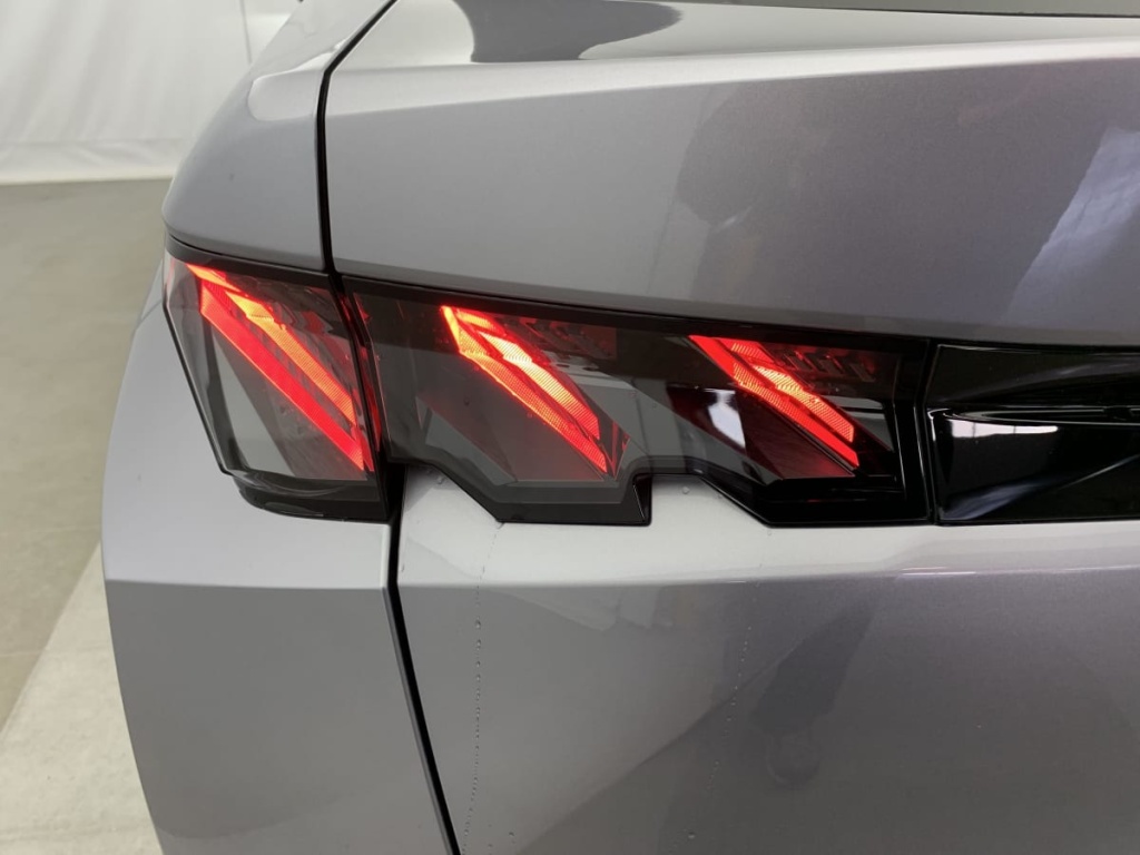 PEUGEOT 3008 Hybrid 145 e-DCS6 GT - ref: 1-365861 - Photo 13