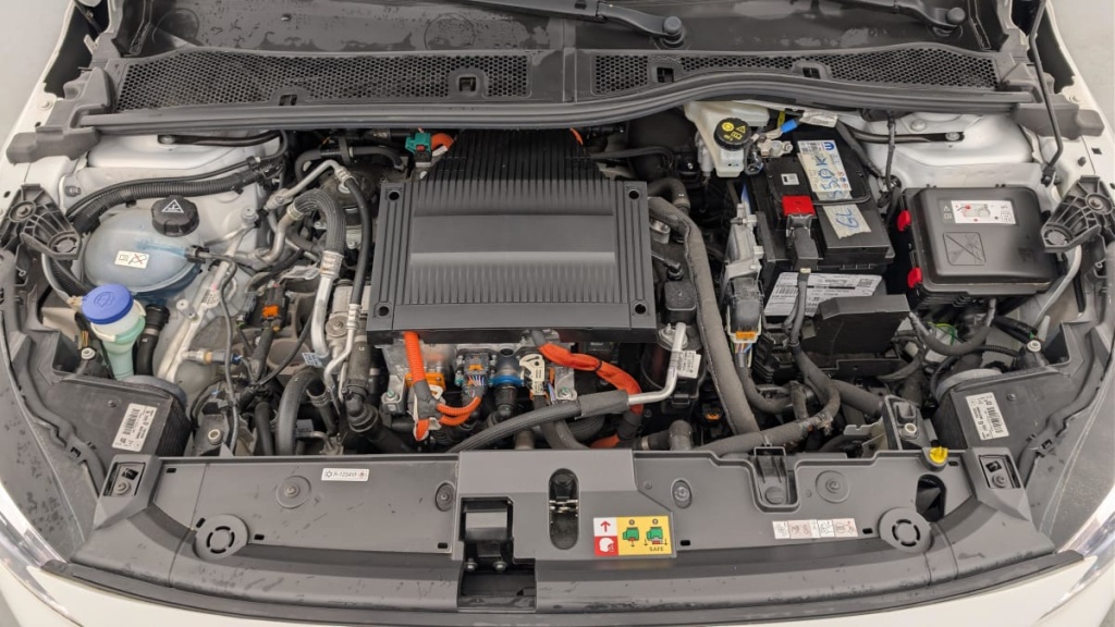 PEUGEOT 208 50 KWH 136CH ACTIVE - ref: 1-366067 - Photo 19