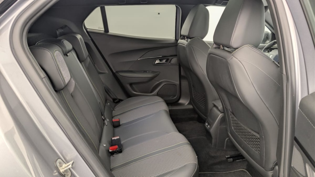 PEUGEOT 2008 136 ch GT - ref: 1-366072 - Photo 10