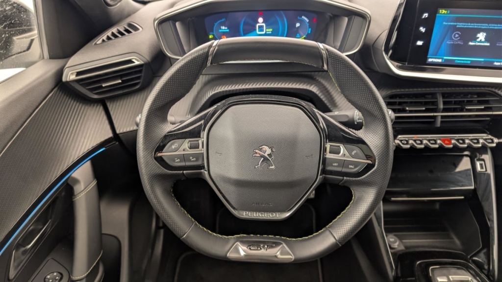 PEUGEOT 2008 136 ch GT - ref: 1-366072 - Photo 14