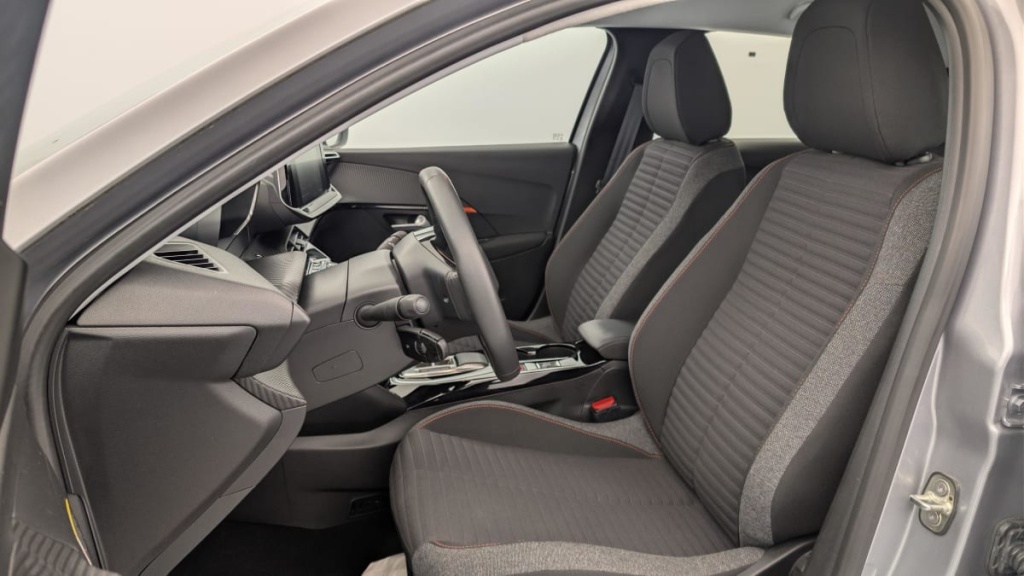 PEUGEOT 208 50 kWh 136ch Active Pack - ref: 1-366074 - Photo 16