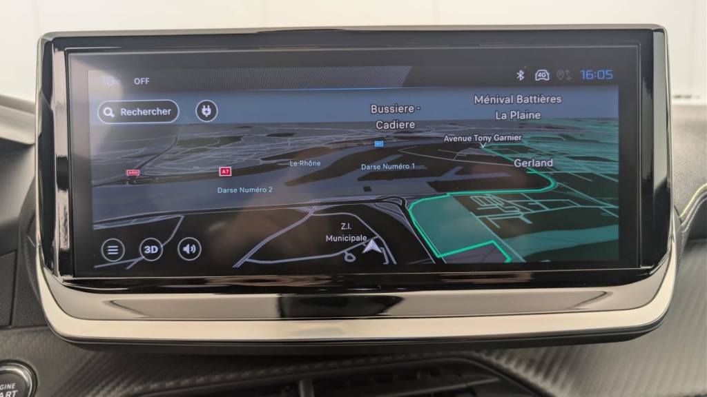 PEUGEOT 2008 50 kWh 136 ch GT - ref: 1-366500 - Photo 17