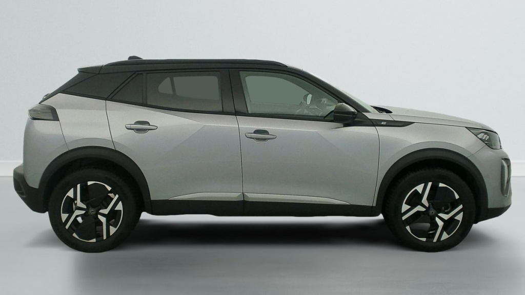 PEUGEOT 2008 50 kWh 136 ch GT - ref: 1-366539 - Photo 8