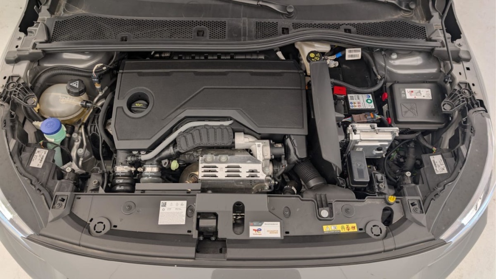 PEUGEOT 208 Hybrid 100 e-DCS6 Allure - ref: 1-366552 - Photo 20