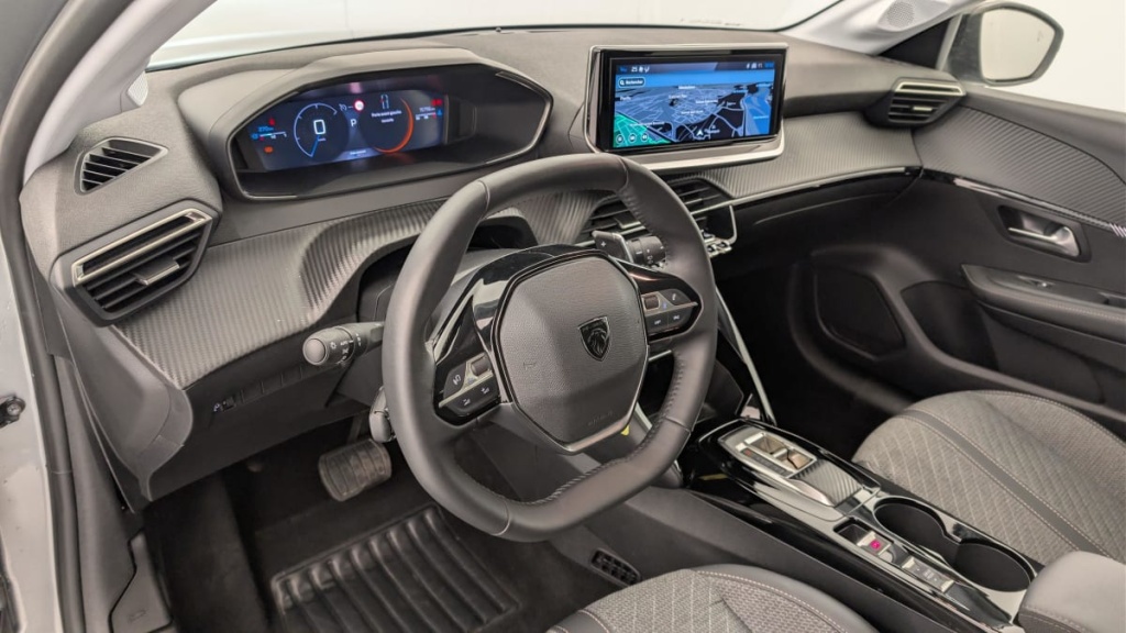 PEUGEOT 208 Hybrid 100 e-DCS6 Allure - ref: 1-366557 - Photo 15