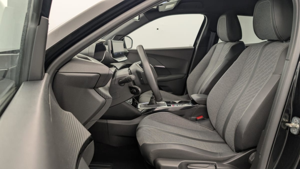 PEUGEOT 2008 100 S S BVM6 Allure - ref: 1-366614 - Photo 16