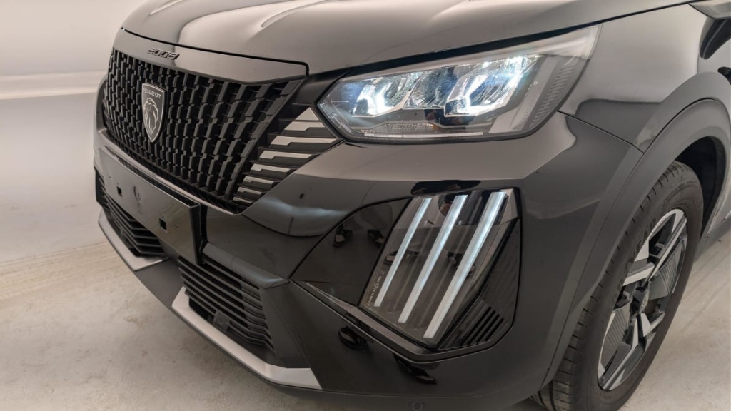 PEUGEOT 2008 100 S S BVM6 Allure - ref: 1-366640 - Photo 20