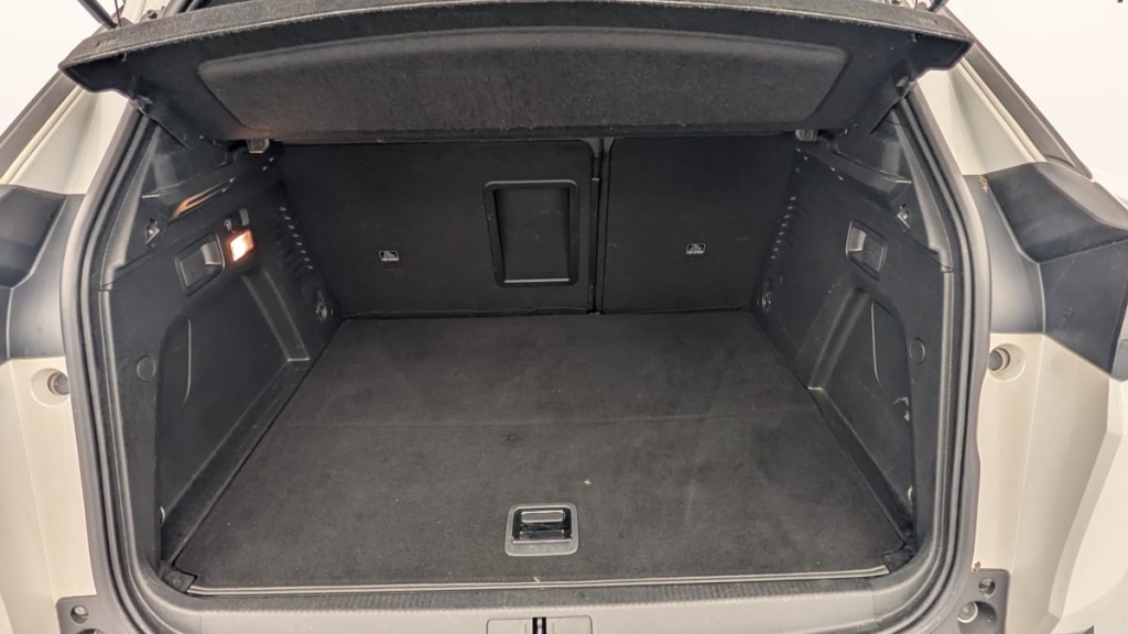 PEUGEOT 3008 Hybrid 225 e-EAT8 Allure Pack - ref: 1-366903 - Photo 11