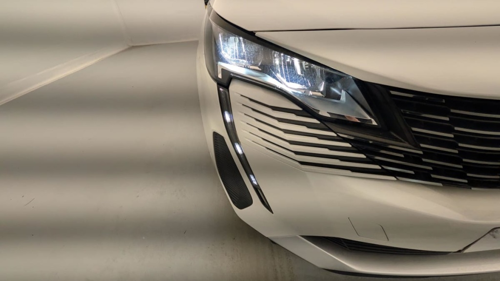 PEUGEOT 3008 Hybrid 225 e-EAT8 Allure Pack - ref: 1-366903 - Photo 15