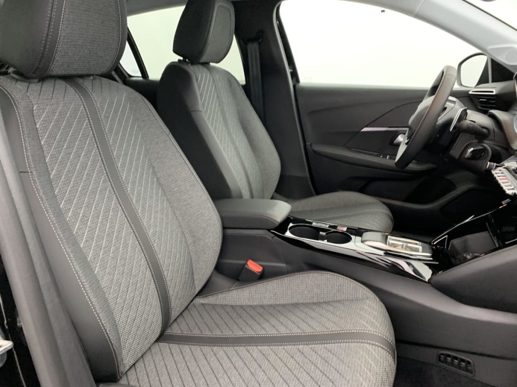 PEUGEOT 208 Hybrid 110 e-DCS6 Allure - ref: 1-366909 - Photo 9