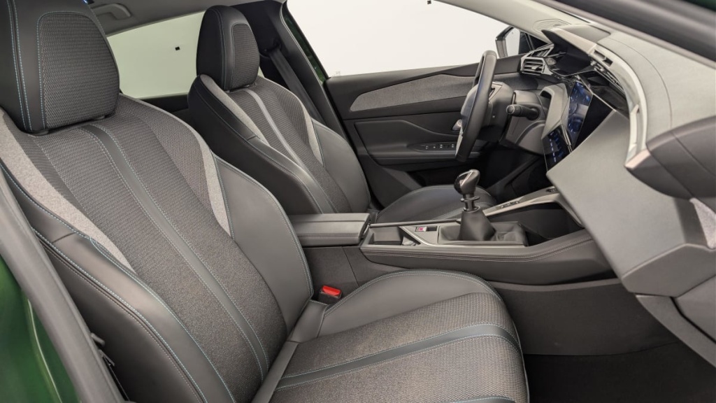 PEUGEOT 308 PureTech 130ch S S BVM6 Allure - ref: 1-367065 - Photo 9