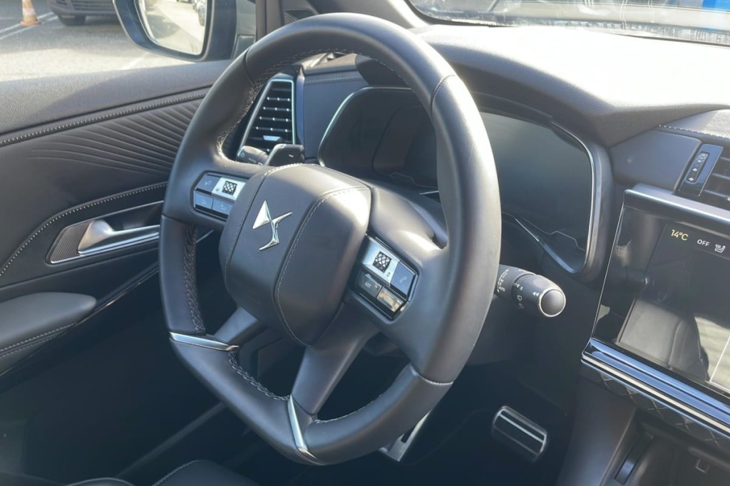 DS DS7 Hybride Rechargeable E-Tense 225 EAT8 Opera - ref: 1-367110 - Photo 15