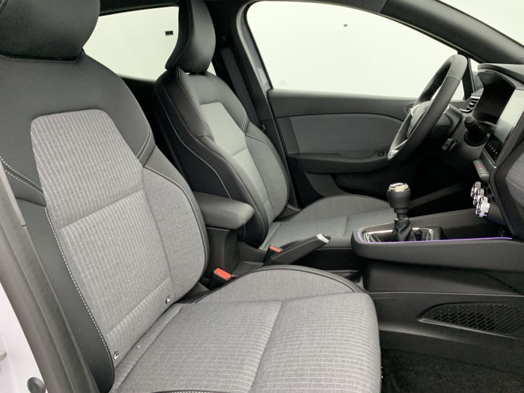 RENAULT Clio TCE 90 CH GSR2 TECHNO - ref: 1-367121 - Photo 9