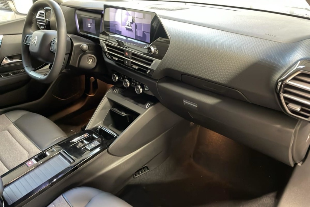 CITROEN E-C4 136 ch Automatique C-Series - ref: 1-367138 - Photo 12