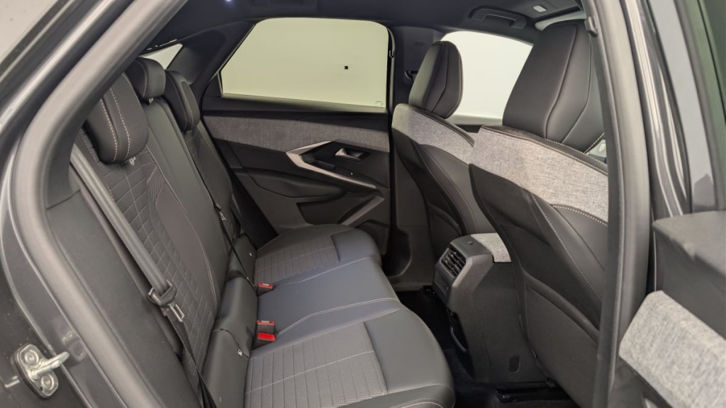 PEUGEOT 3008 HYBRID 136 E-DCS6 ALLURE - ref: 1-367153 - Photo 10