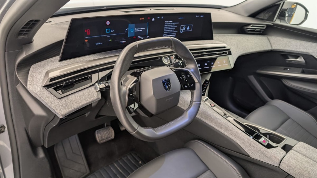 PEUGEOT 3008 HYBRID 136 E-DCS6 ALLURE - ref: 1-367158 - Photo 15