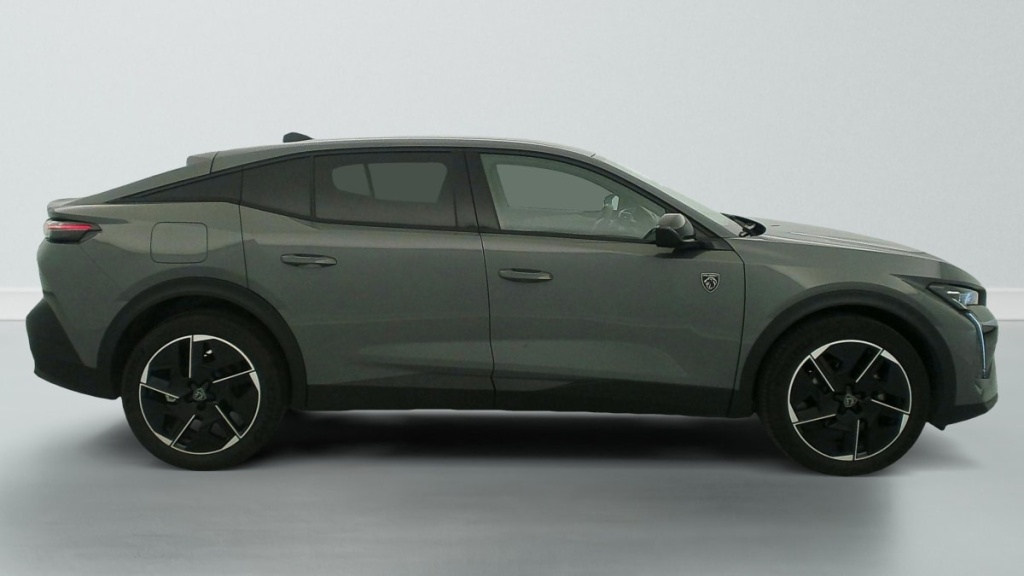 PEUGEOT 408 Hybrid 145 e-DCS6 GT - ref: 1-367370 - Photo 8