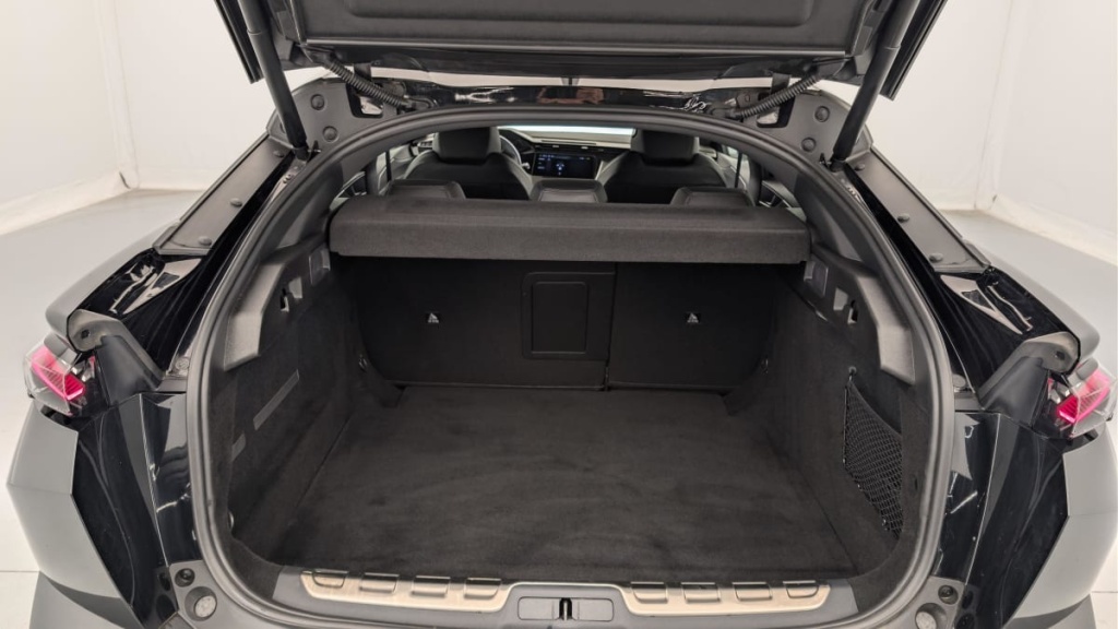 PEUGEOT 408 Hybrid 145 e-DCS6 GT - ref: 1-367372 - Photo 11