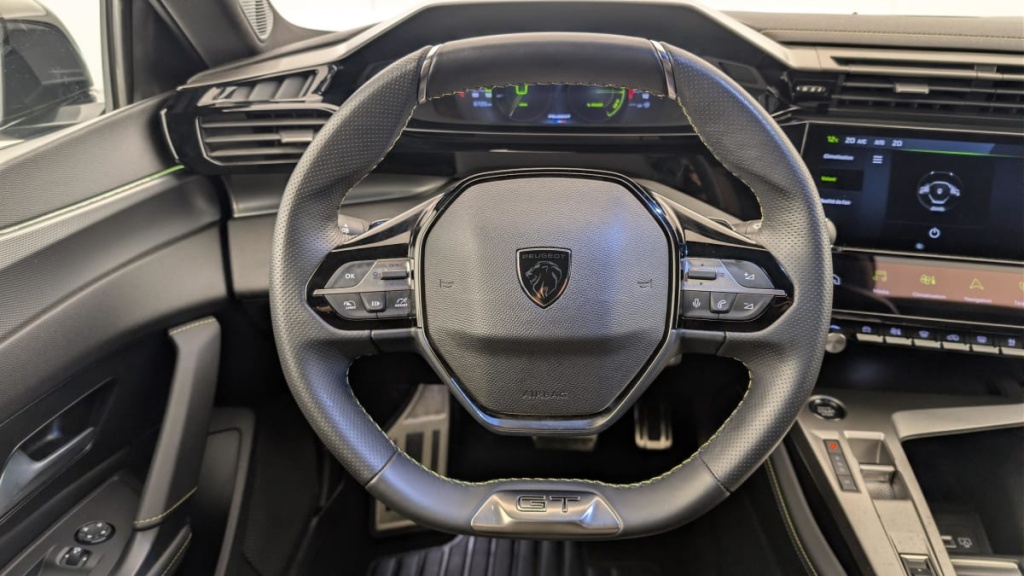 PEUGEOT 408 Hybrid 145 e-DCS6 GT - ref: 1-367372 - Photo 14