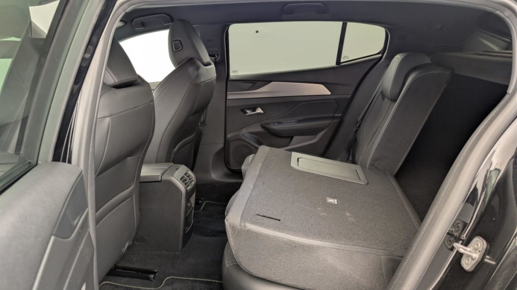 PEUGEOT 408 Hybrid 145 e-DCS6 GT - ref: 1-367375 - Photo 12