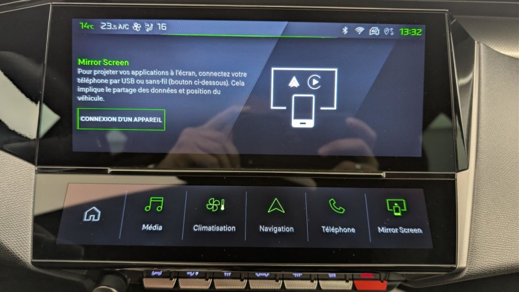 PEUGEOT 408 Hybrid 145 e-DCS6 GT - ref: 1-367379 - Photo 18