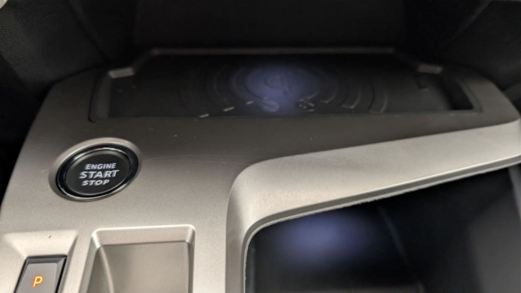 PEUGEOT 408 Hybrid 145 e-DCS6 Allure - ref: 1-367584 - Photo 20