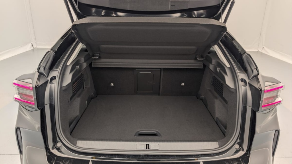 CITROEN C4 Hybride 136 e-DCS6 Max - ref: 1-367691 - Photo 11