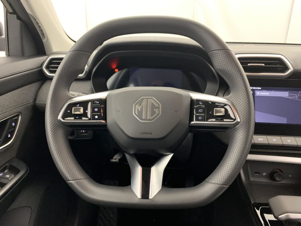 MG ZS 1.5 L Hybrid+ 197 ch Standard - ref: 1-368012 - Photo 14