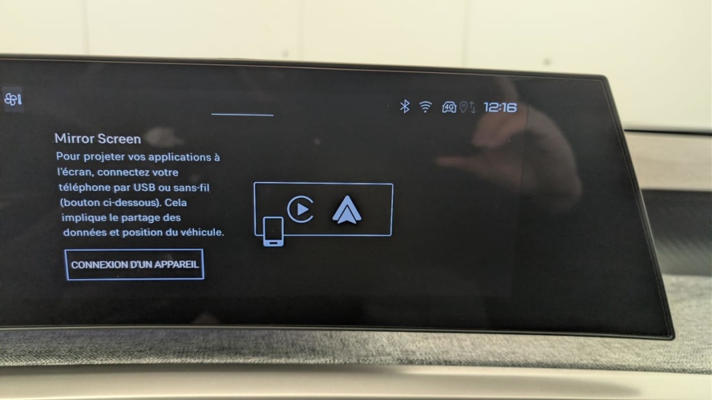 PEUGEOT 3008 Hybrid 136 e-DCS6 Allure - ref: 1-368094 - Photo 17