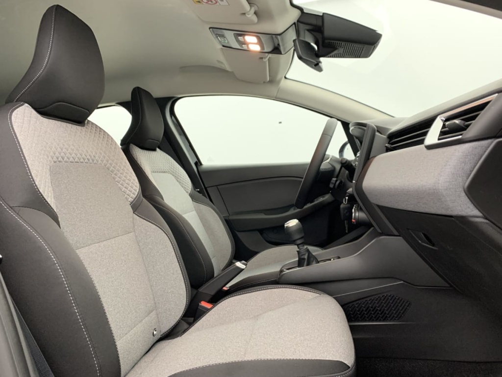 RENAULT Clio TCE 90 CH GSR2 EVOLUTION - ref: 1-368324 - Photo 9