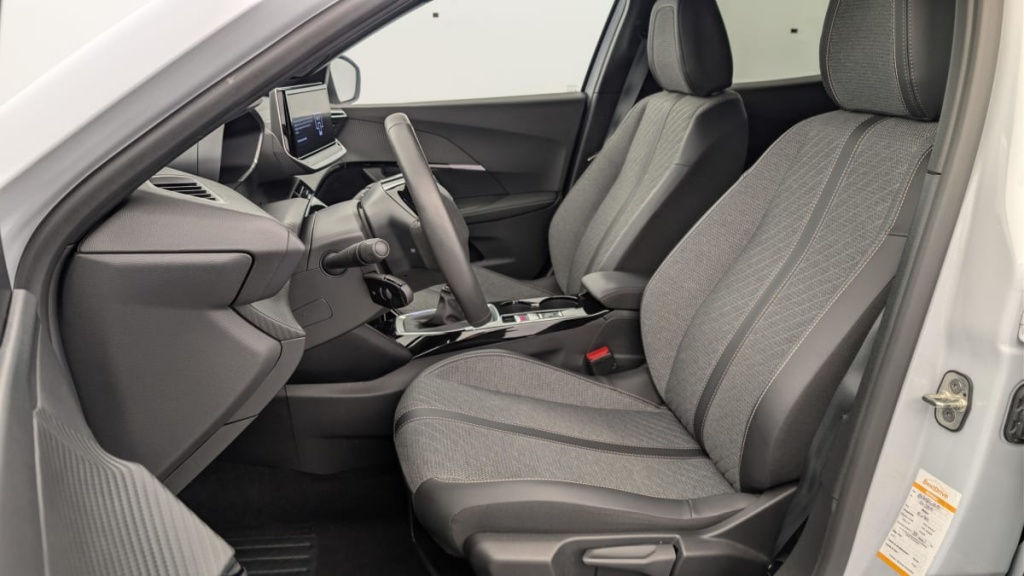 PEUGEOT 2008 100 S S BVM6 Allure - ref: 1-368816 - Photo 16