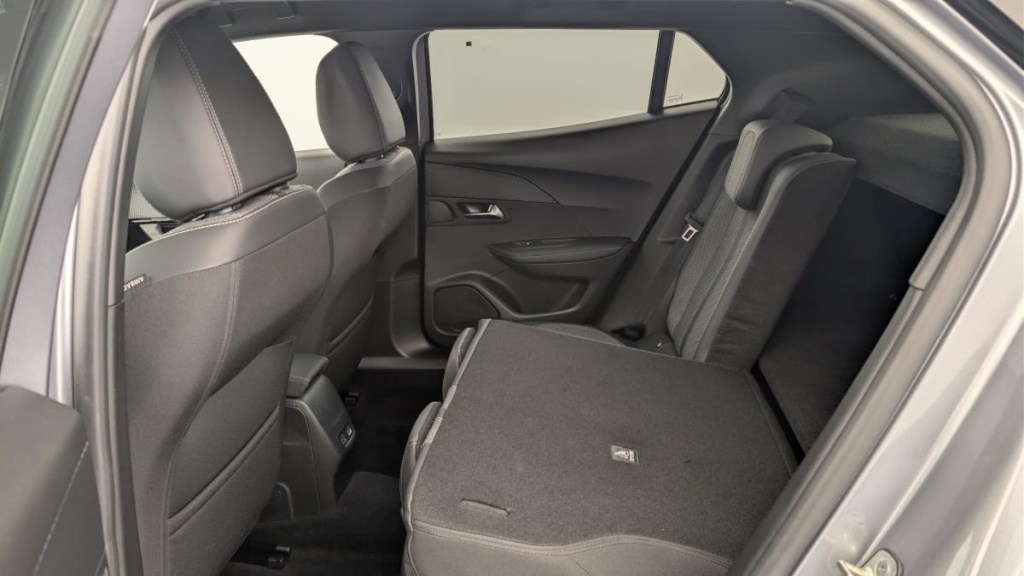 PEUGEOT 2008 100 S S BVM6 Allure - ref: 1-368825 - Photo 12