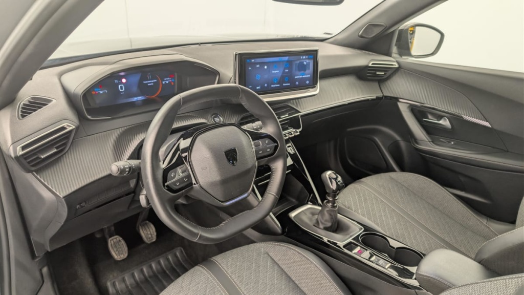 PEUGEOT 2008 100 S S BVM6 Allure - ref: 1-368840 - Photo 15