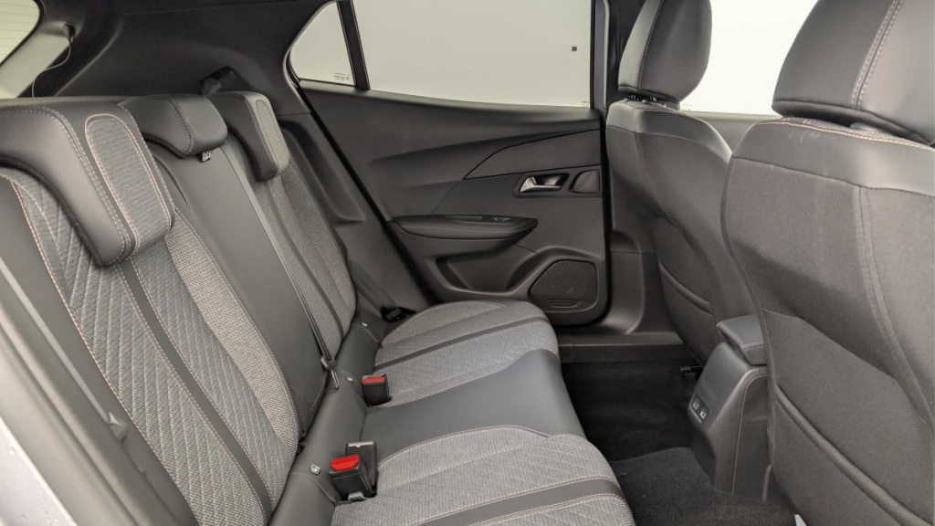 PEUGEOT 2008 100 S S BVM6 Allure - ref: 1-368872 - Photo 10