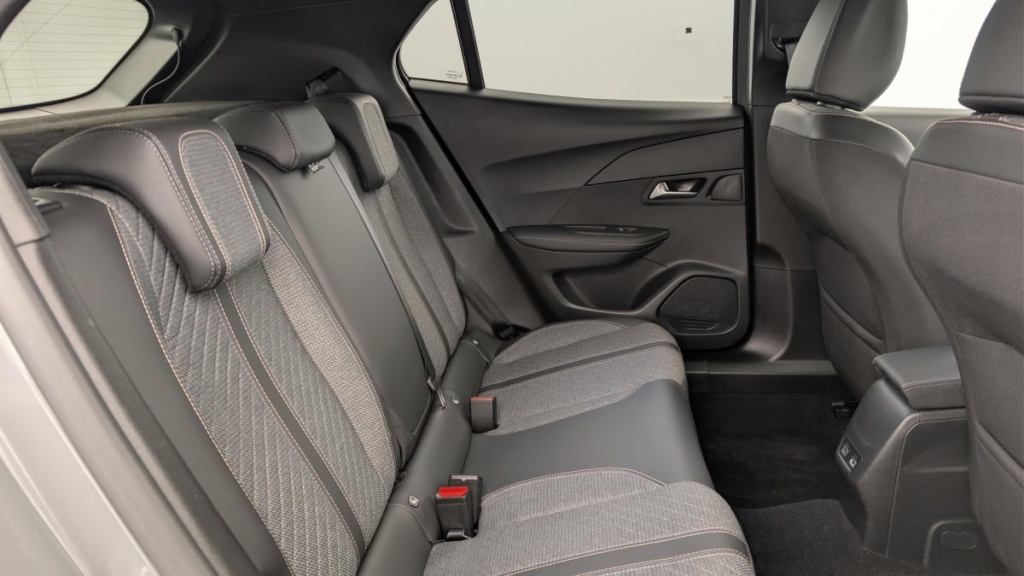 PEUGEOT 2008 100 S S BVM6 Allure - ref: 1-368892 - Photo 10