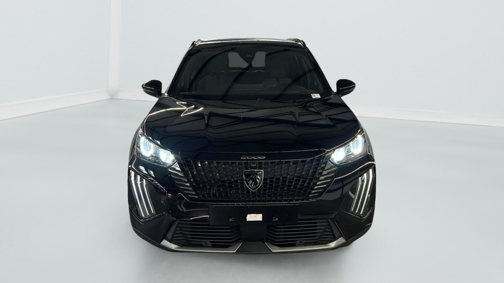 PEUGEOT 2008 Hybrid 136 e-DCS6 Allure - ref: 1-369014 - Photo 2