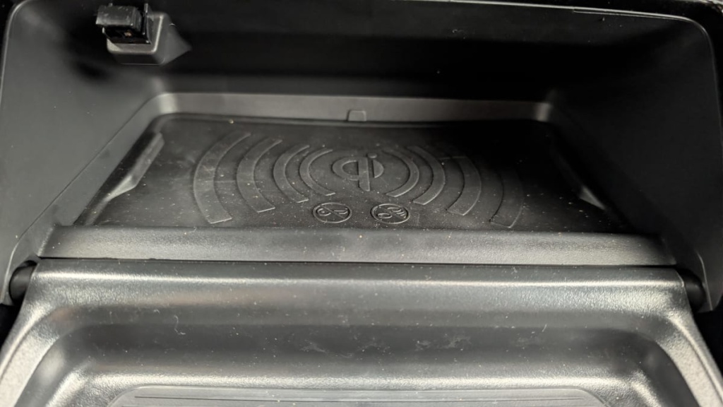 PEUGEOT 2008 Hybrid 136 e-DCS6 Allure - ref: 1-369029 - Photo 20