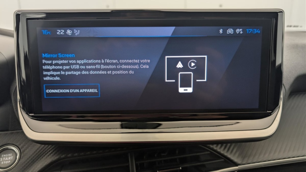 PEUGEOT 2008 Hybrid 136 e-DCS6 Allure - ref: 1-369034 - Photo 17