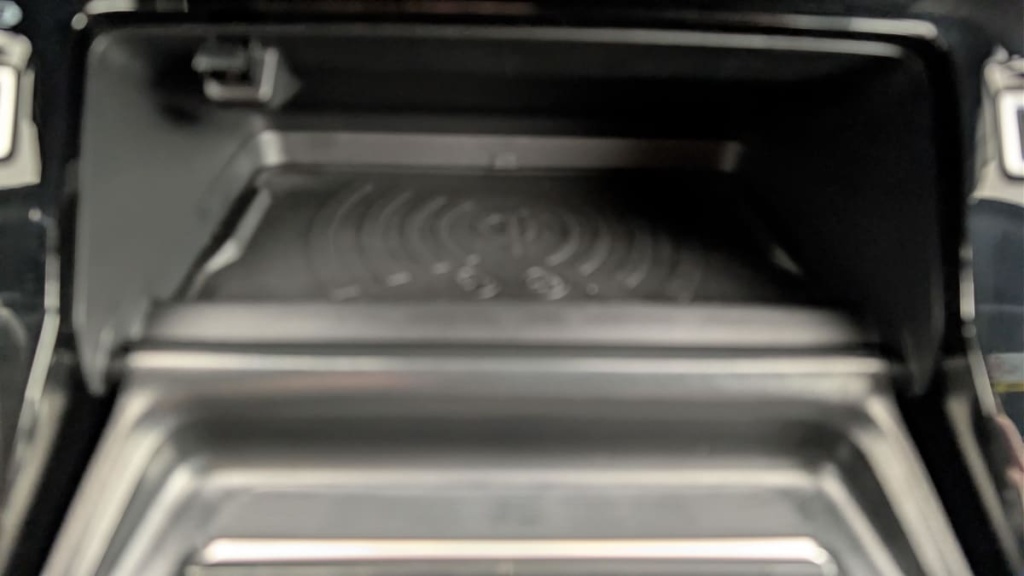 PEUGEOT 2008 Hybrid 136 e-DCS6 Allure - ref: 1-369091 - Photo 19