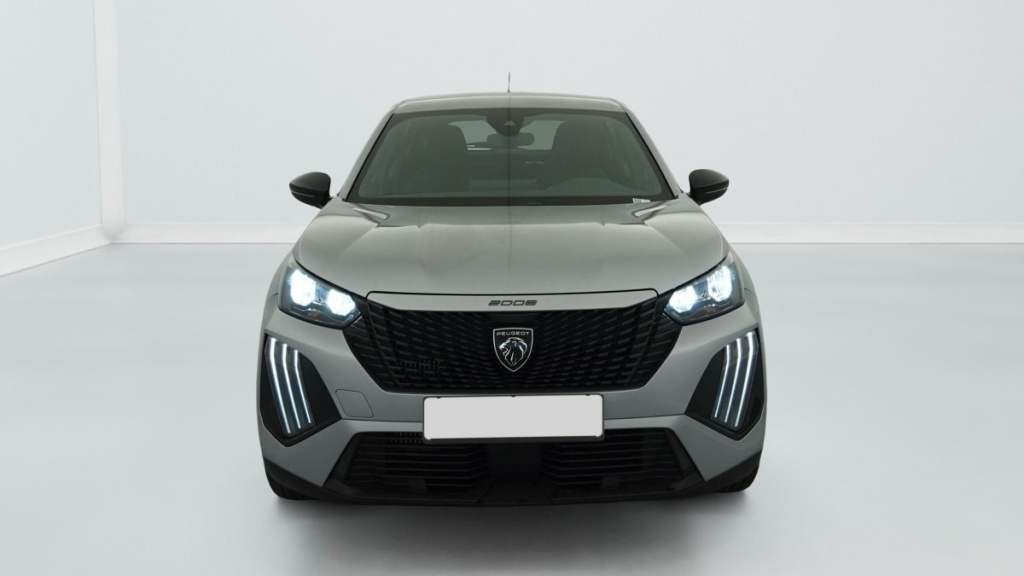 PEUGEOT 2008 Hybrid 136 e-DCS6 Style - ref: 1-369127 - Photo 2