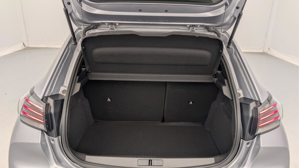 PEUGEOT 208 Hybrid 100 e-DCS6 Allure - ref: 1-369349 - Photo 11