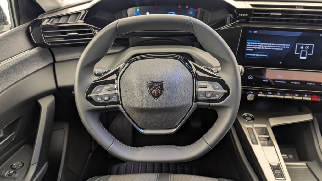 PEUGEOT 308 SW Hybrid 145 e-DCS6 Allure - ref: 1-369441 - Photo 14