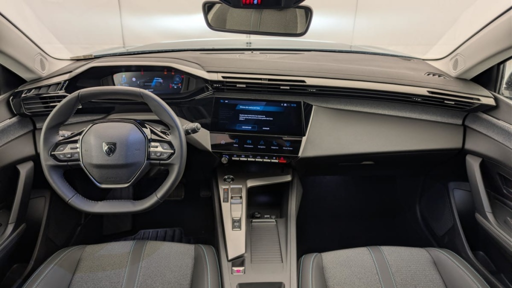 PEUGEOT 308 SW Hybrid 145 e-DCS6 Allure - ref: 1-369453 - Photo 13