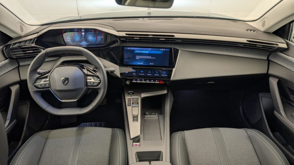 PEUGEOT 308 SW Hybrid 145 e-DCS6 Allure - ref: 1-369454 - Photo 13