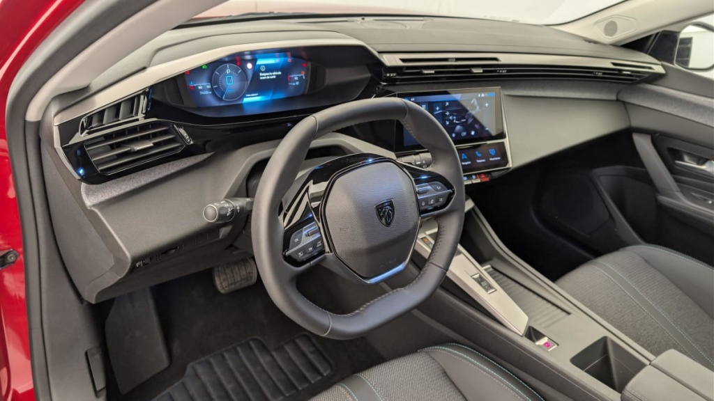 PEUGEOT 308 SW Hybrid 145 e-DCS6 Allure - ref: 1-369489 - Photo 15