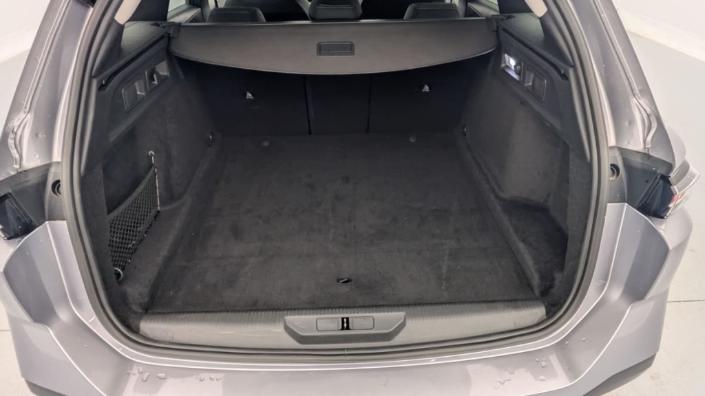 PEUGEOT 308 SW Hybrid 145 e-DCS6 Allure - ref: 1-369494 - Photo 11