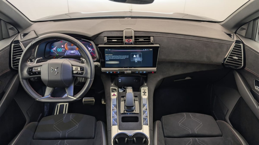 DS DS7 Hybride Rechargeable E-Tense 300 EAT8 4x4 Performance Line + - ref: 1-369546 - Photo 13