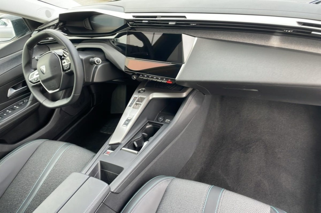 PEUGEOT 308 Hybrid 145 e-DCS6 Allure - ref: 1-369632 - Photo 12